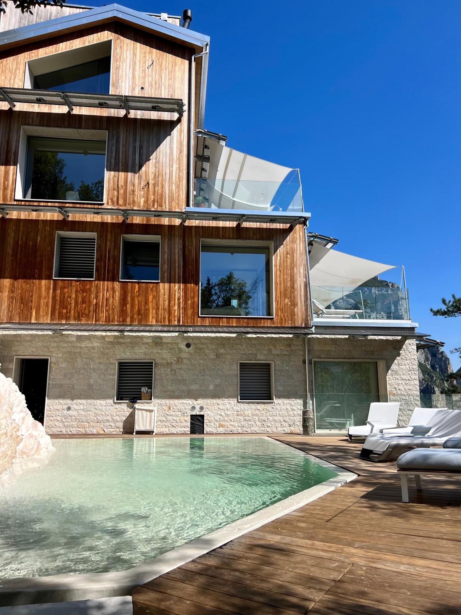 La Forestale Luxury Ecolodge - La Suite Royale Acqualagna Exterior foto